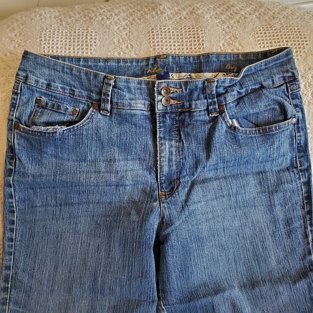 Womens Long Code Bleu size 16 jeans from Dillard's. - Picture 10 of 12